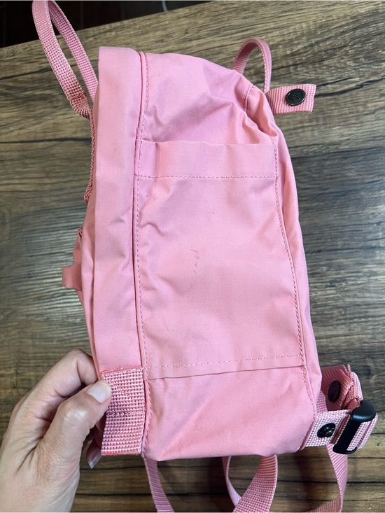 2018 north face backpack The North Face NF0A8BSH 18L Backpack - TNF Black